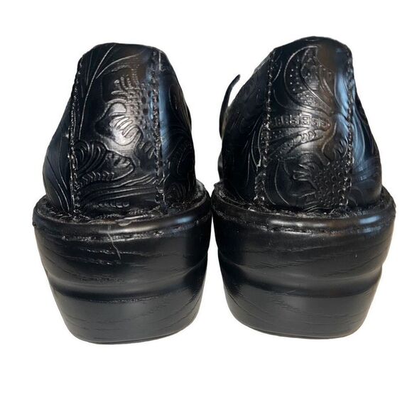 G.H. Bass black clogs 9M - Picture 2 of 5